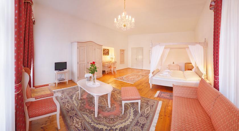 Hotel Ruze Rožmberk nad Vltavou Room photo