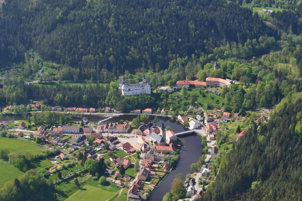 Hotel Ruze Rožmberk nad Vltavou Exterior photo